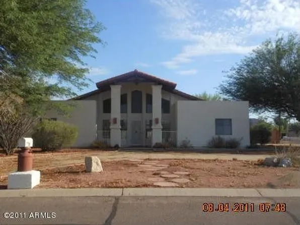 8904 W Daley Ln, Peoria, AZ 85383