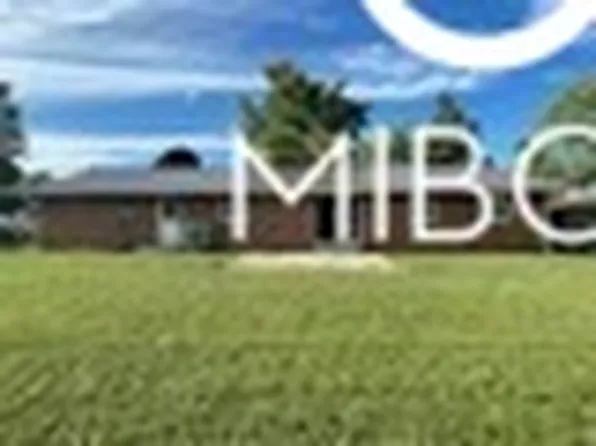 549 Circle Dr, Fairmount, IN 46928