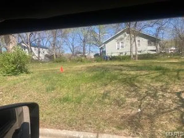 631 S Benton St, Cape Girardeau, MO 63703