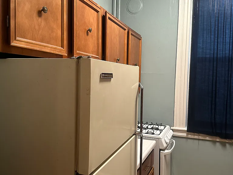 1439 Detroit Street — Photo 13