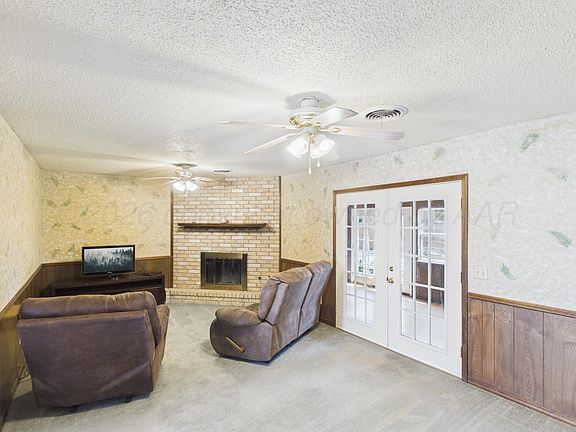 4th image of 318 Cedar Ave