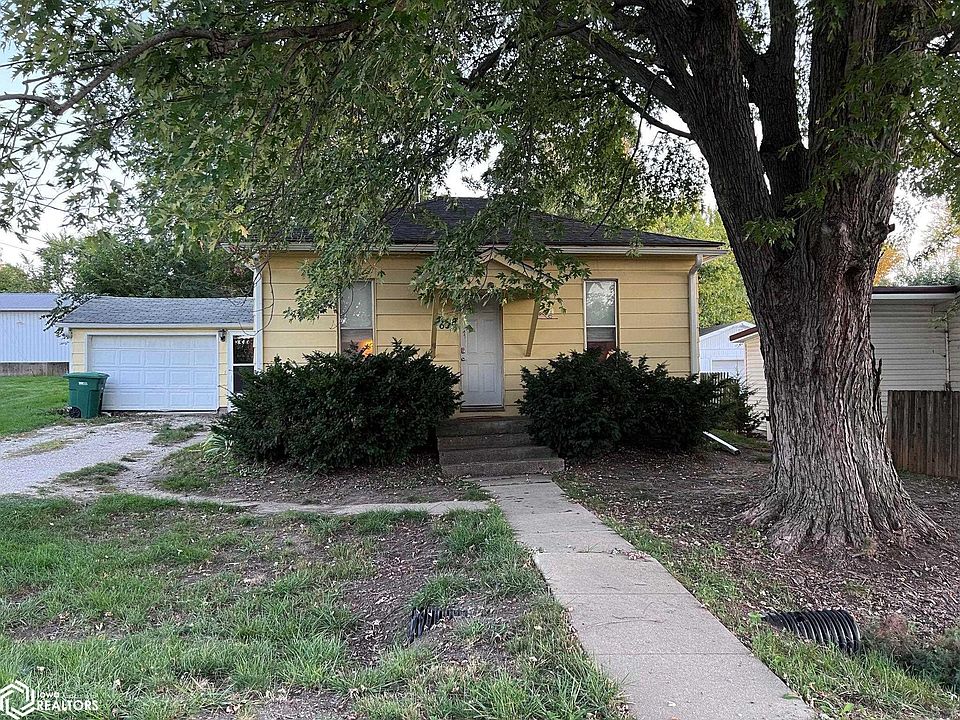 1st image of 605 W Jefferson St