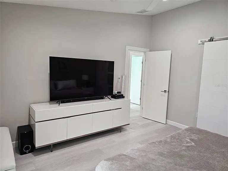 3503 Avenida Madera #B — Photo 20