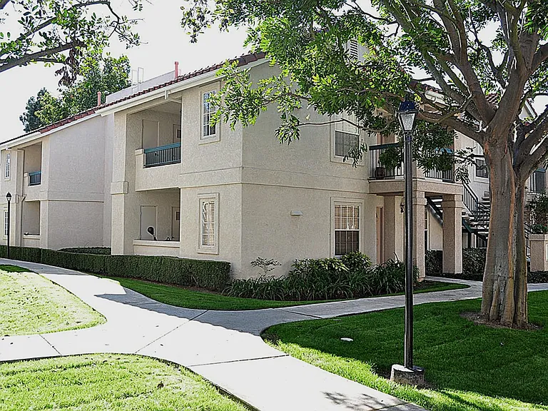 10888 Aderman Ave #178 — Photo 3