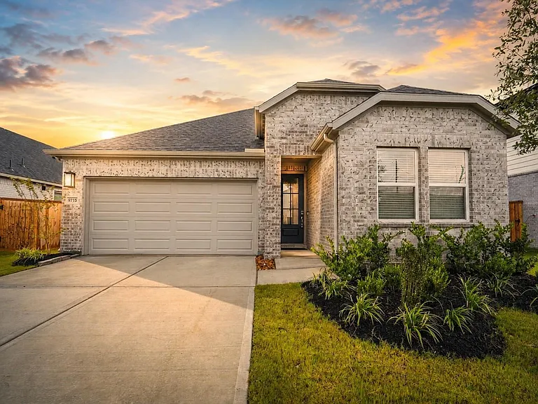 9715 Westminster Manor Dr — Photo 2