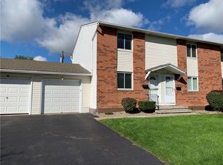 198 Fox Run, Rochester, NY 14606