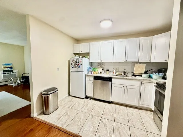 1 bed, 9999 sqft, $2,395 — Photo 3