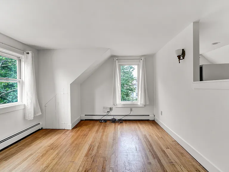476 Saint Paul St #2 — Photo 7