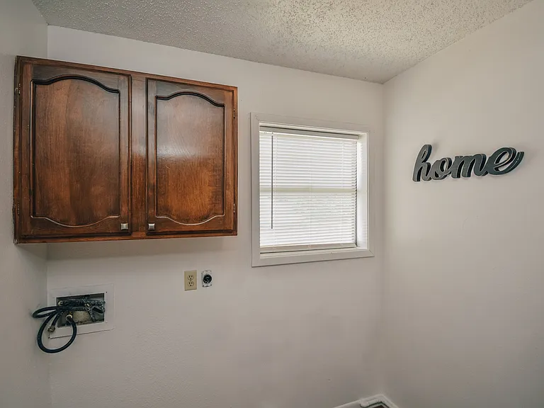 602 Sherwood Dr #C — Photo 5