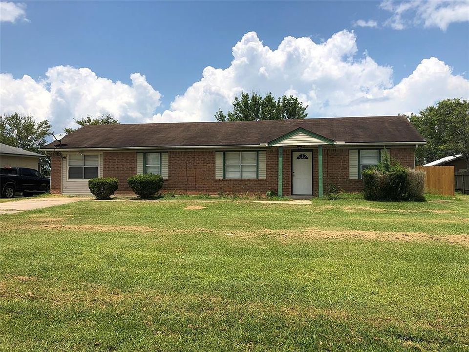 1st image of 3208 County Road 415a