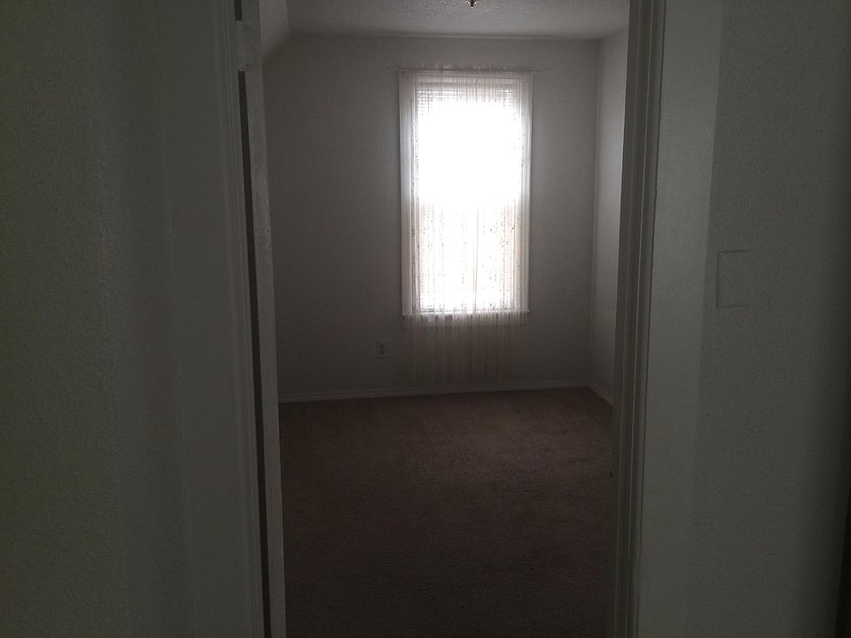 1st image of 1810 Superior Ave #2