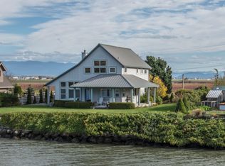 15354 Channel Dr, La Conner, WA 98257