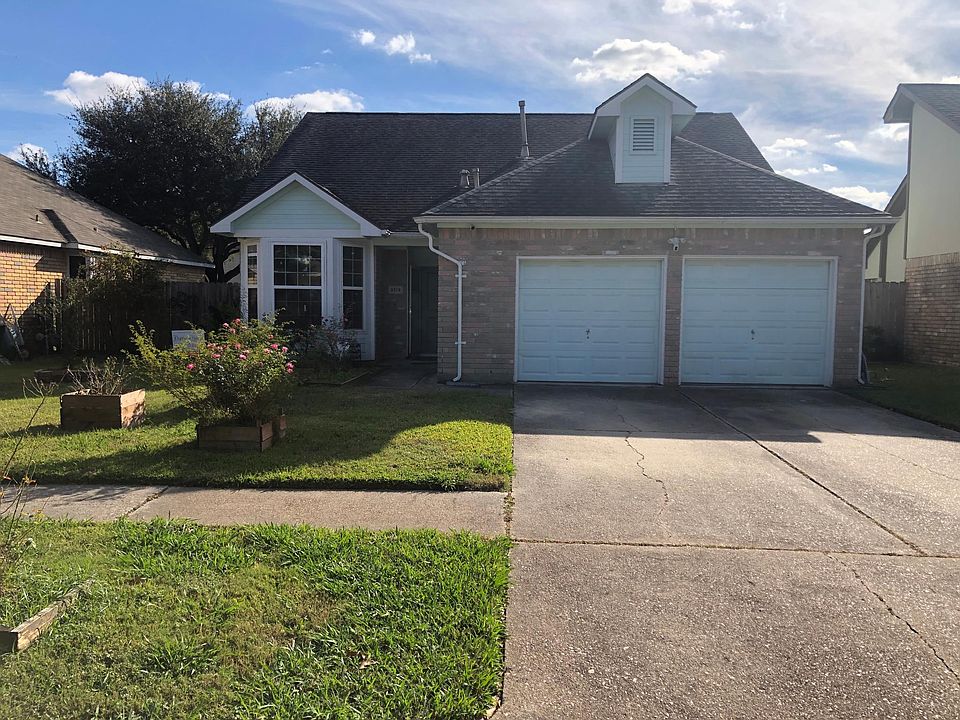 1st image of 8019 Log Hollow Dr