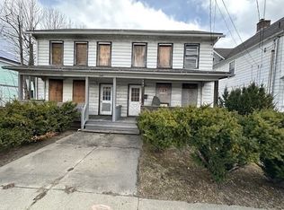 242 Wahconah St, Pittsfield, MA 01201