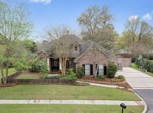 13765 Clarendon Dr, Baton Rouge, LA 70810