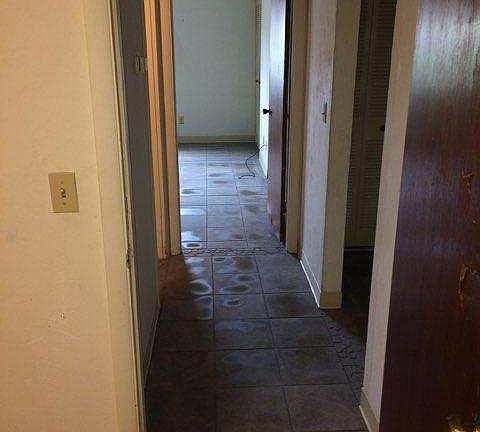 2nd image of 1381 Virginia Ave APT 7