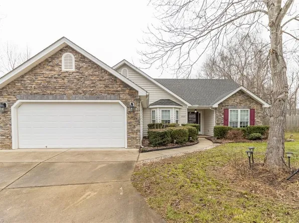 3905 Pepperbush Dr, Greensboro, NC 27405