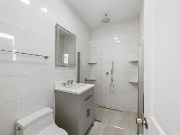 600 67th Street image 5 of 13