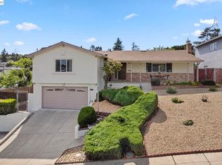 17939 Lamson Rd, Castro Valley, CA 94546