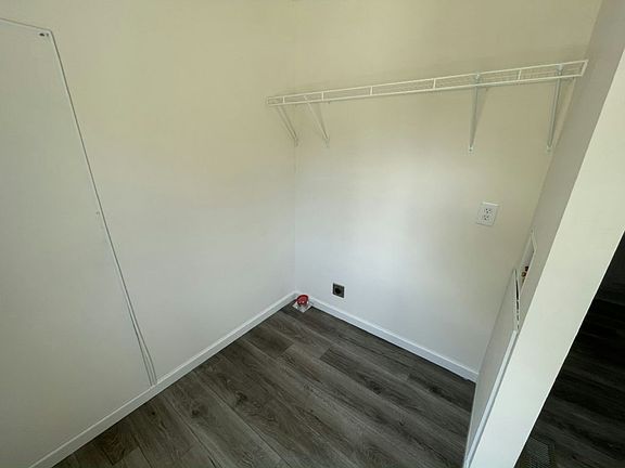 4th image of 10201 W Beaver St #149
