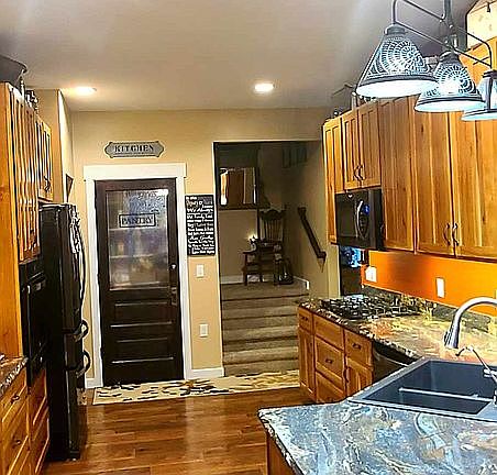 5th image of 4806 Ottogan St