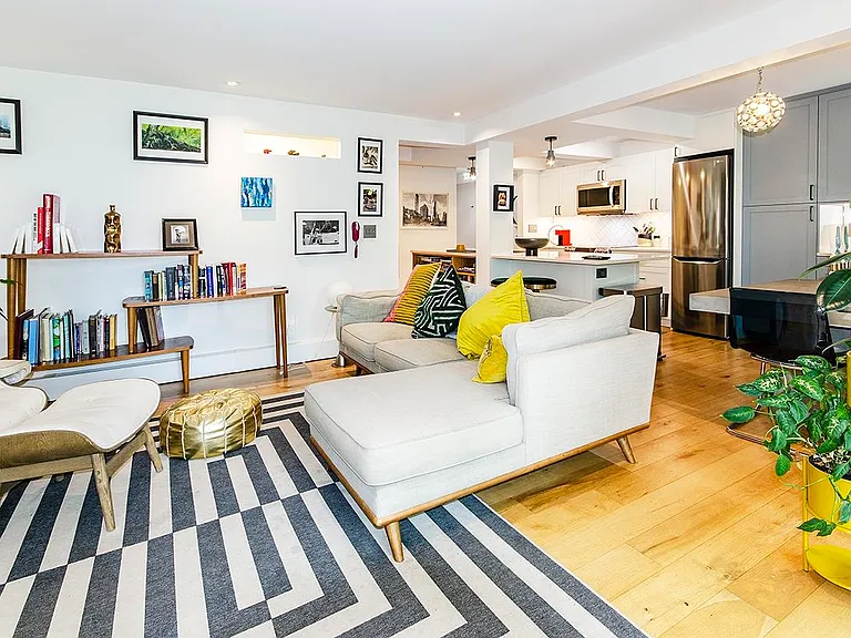 1355 Harwood St #205 — Photo 4