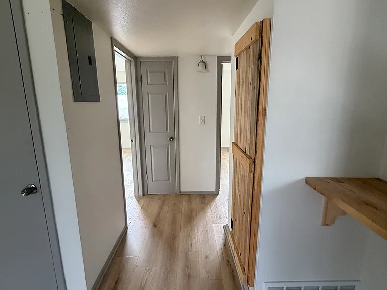 3335 Benton St #7 — Photo 9