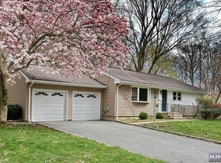 234 Raymond St, Hillsdale, NJ 07642