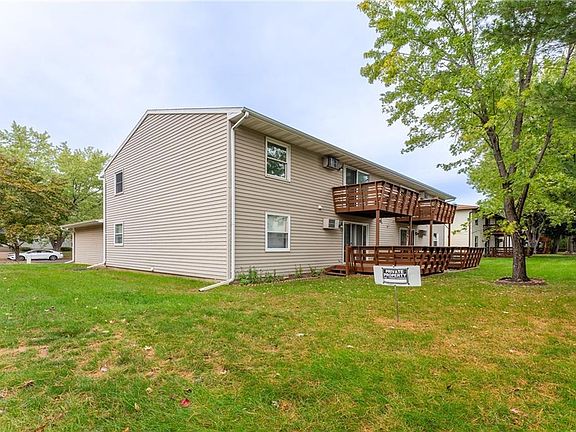 4th image of 311 Harvest Lane #4