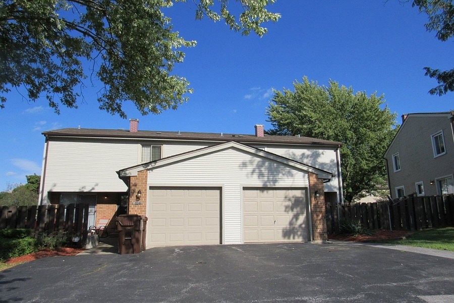 1st image of 878 Greenbriar Ln