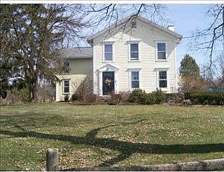 1st image of 911 S Manlius St