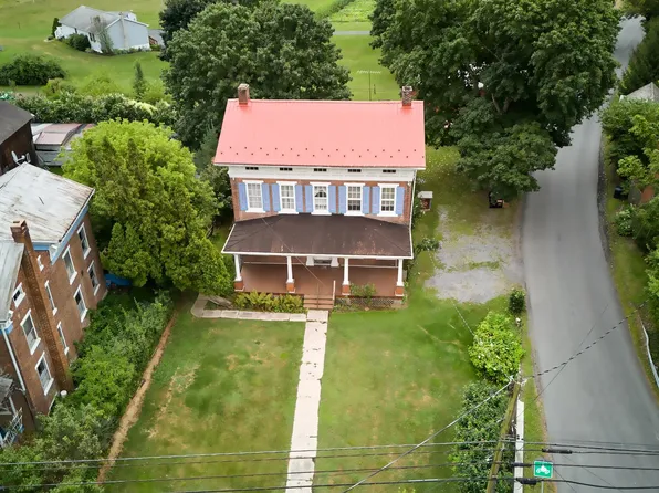 4160 Penns Valley Rd, Spring Mills, PA 16875
