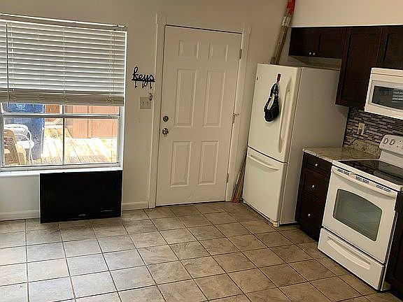 2nd image of 4231 La Sorrento Ct