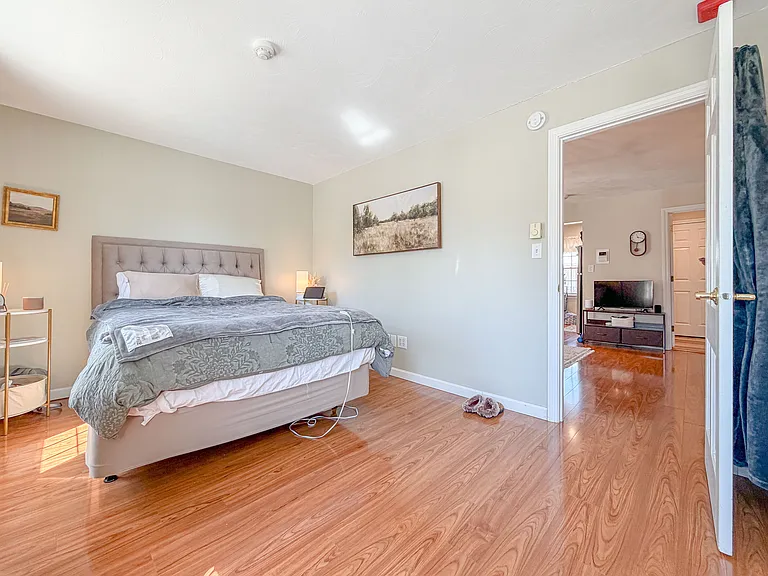 173 Pine St #2P — Photo 23