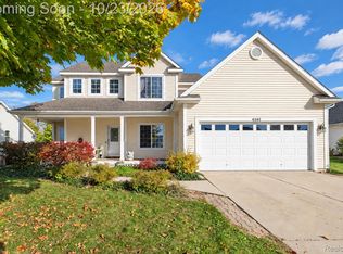 4361 Covey Ct, Grand Blanc, MI 48439