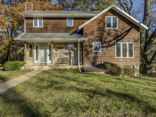 3810 Valley ROAD, Racine, WI 53405