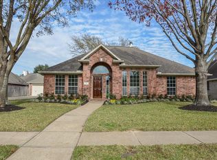 15834 Aberdeen Trails Dr, Houston, TX 77095