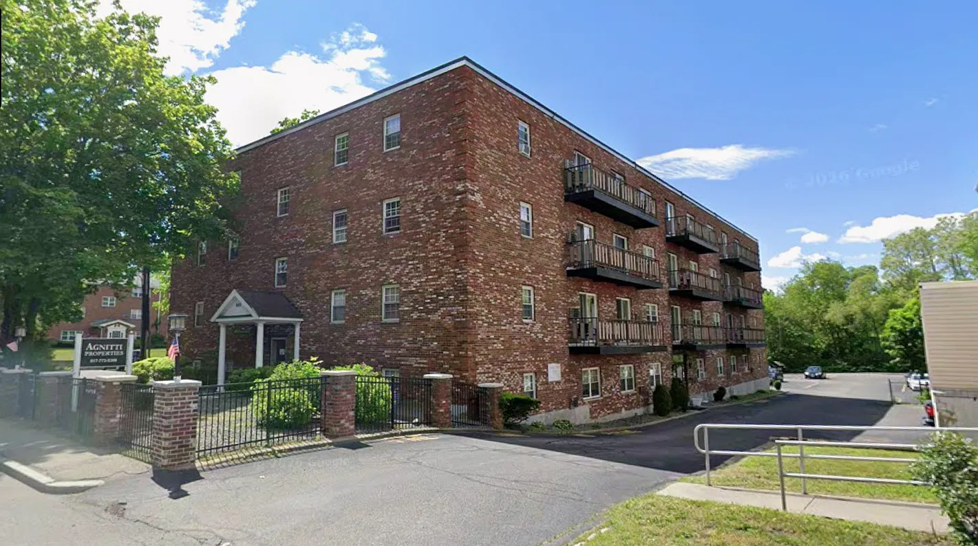 605 Broad St — Photo 1