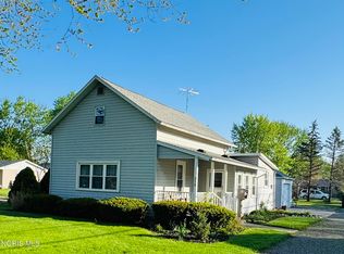 319 E Plum St, Deshler, OH 43516