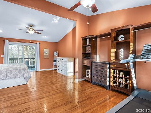 4th image of 155 Lake Rd