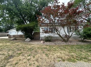 610 W Green St, Farmer City, IL 61842