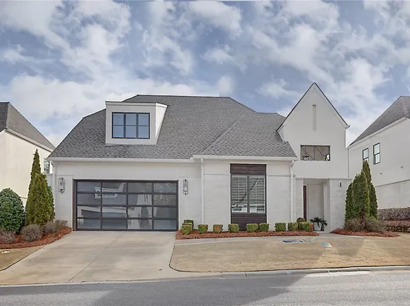 2051 Moores Mill Rd #I, Auburn, AL 36830