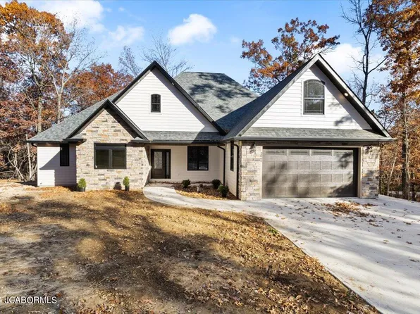 2065 Via Appia Dr, Sunrise Beach, MO 65079