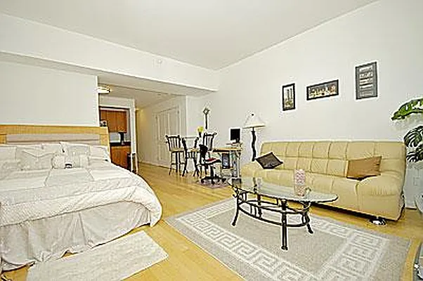 Rented by Empire State Properties | media 2