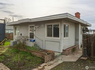 444 -444 1/2 S 4th Avenue, Walla Walla, WA 99362