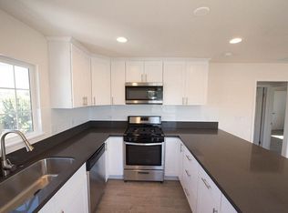 2752 S Cochran Ave, Los Angeles, CA 90016