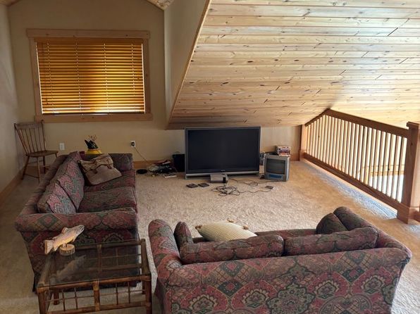 13479 Sunburst Dr, Bigfork, MT 59911