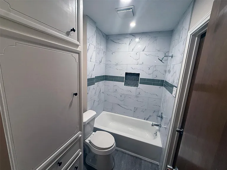 4107 Vista Rd #1 — Photo 11