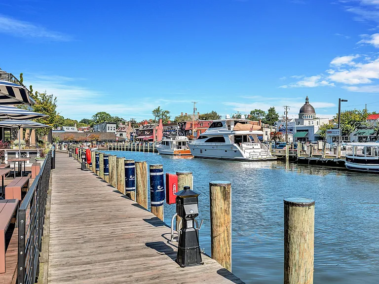 Stunning waterfront views in downtown Annapolis