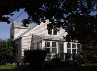 6 Riverview St, Ellwood City, PA 16117